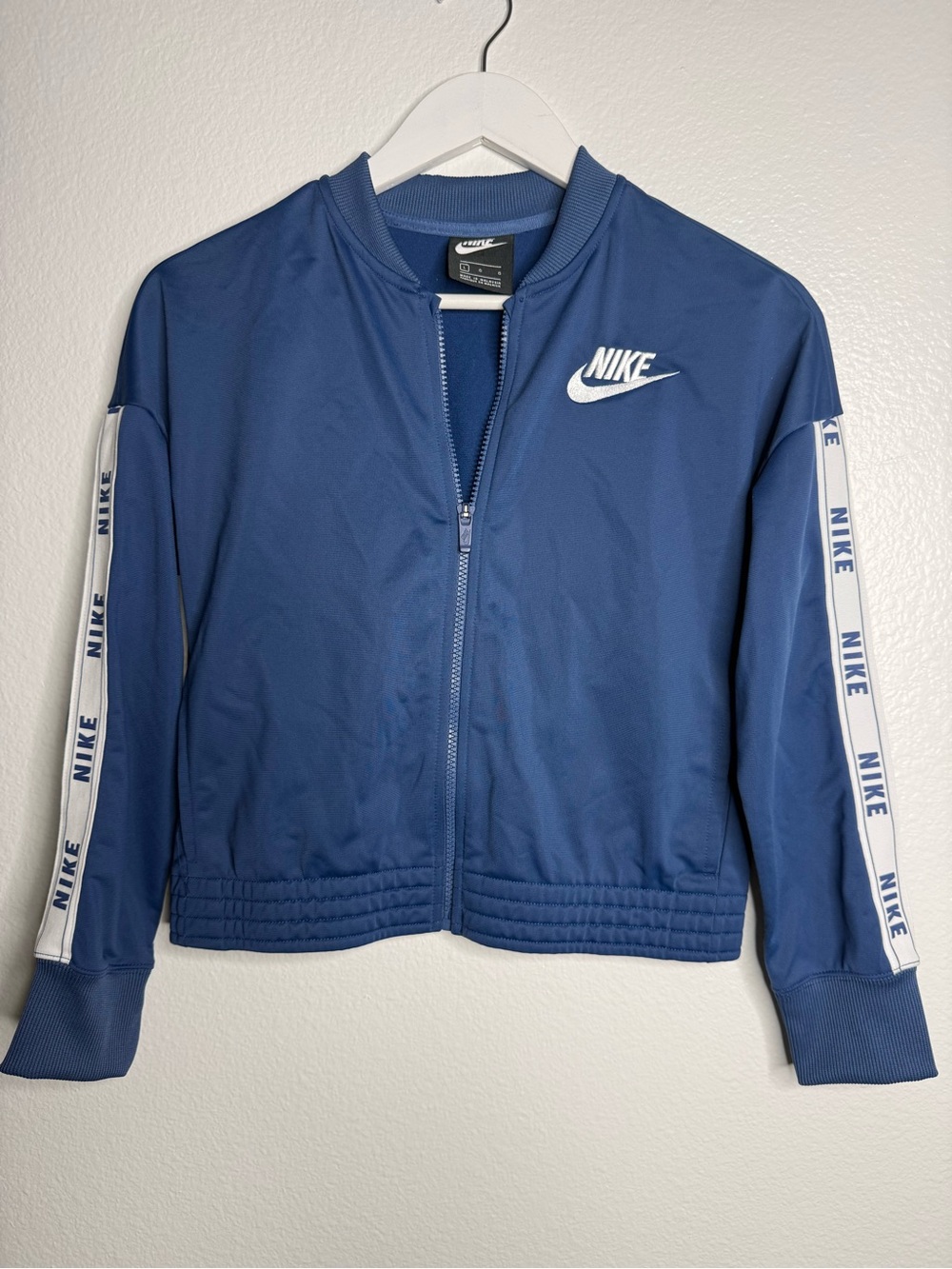 Nike Navy Blue Track Jacket with White Sleeve Tape Back to school L (Unisex) - Picture 3 of 11